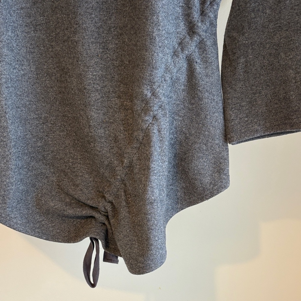 EVIDNT Los Angeles 3/4 Sleeve Grey Sweater size xs (wool, cotton, polyester) - Picture 4 of 6